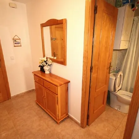 Апартаменты На Коста Бланка Apartman *